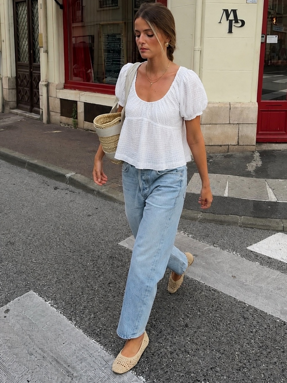 Women's White Puff-Sleeve Peasant Top